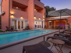 Prodej vily, Medulin, Chorvatsko, 360 m2