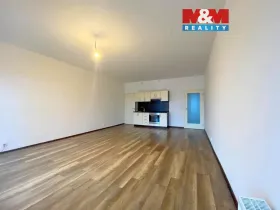 Pronájem bytu 2+kk, Lovosice, Osvoboditelů, 63 m2