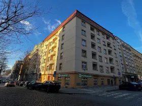Pronájem kanceláře, Praha - Žižkov, Zelenky-Hajského, 70 m2