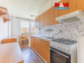 Prodej bytu 3+1, Klášterec nad Ohří - Miřetice u Klášterce nad Ohří, Královéhradecká, 61 m2