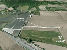 Prodej podílu pole, Dobrovice, 2305 m2