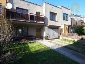 Prodej rodinného domu, Praha - Ruzyně, Kralupská, 256 m2