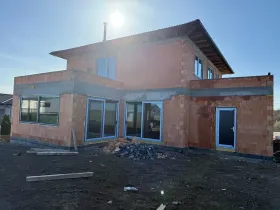 Prodej rodinného domu, Kounice, 233 m2