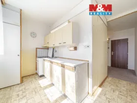 Prodej bytu 2+1, Klášterec nad Ohří - Miřetice u Klášterce nad Ohří, Lesní, 51 m2