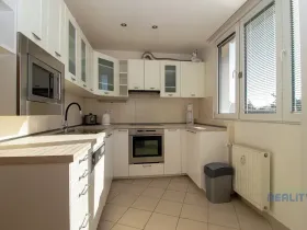 Pronájem bytu 2+kk, Čelákovice, Rumunská, 50 m2