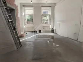 Pronájem obchodního prostoru, Praha - Vinohrady, Korunní, 82 m2