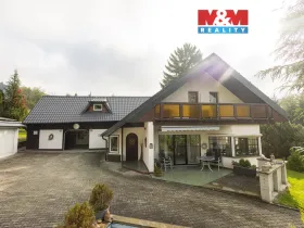 Prodej rodinného domu, Loučim, 300 m2