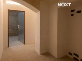 Prodej - jiné, Praha - Nusle, Slavojova, 7 m2