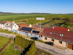 Prodej rodinného domu, Štěkeň, 69 m2