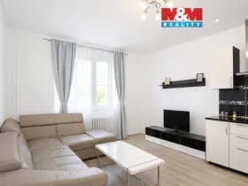 Pronájem bytu 3+kk, Praha - Vysočany, Podnádražní, 72 m2