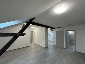 Prodej bytu 3+kk, Úsobí, 67 m2