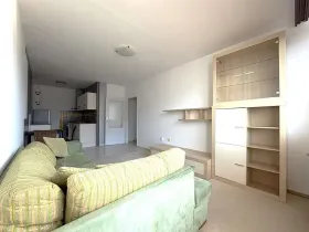 Pronájem bytu 2+kk, Praha - Kobylisy, Frýdlantská, 43 m2