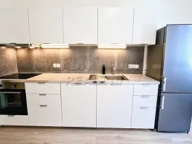 Pronájem bytu 2+kk, Praha - Libeň, Novákových, 36 m2