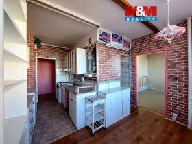 Prodej bytu 3+1, Klášterec nad Ohří, Budovatelská, 62 m2