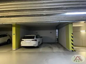 Pronájem garážového stání, Praha - Stodůlky, Sluneční náměstí, 15 m2