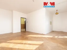 Prodej bytu 2+1, Krnov - Pod Bezručovým vrchem, Bezručova, 73 m2