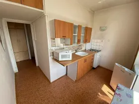 Pronájem bytu 1+1, Ostrava - Poruba, Maďarská, 30 m2