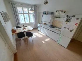 Pronájem bytu 2+kk, Hradec Králové, Škroupova, 52 m2