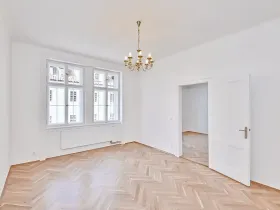 Pronájem bytu 3+1, Praha - Malá Strana, Karmelitská, 95 m2