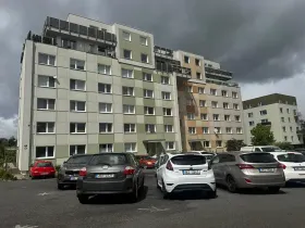 Pronájem bytu 1+kk, Karlovy Vary, 38 m2