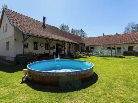 Prodej rodinného domu, Skomelno, 284 m2