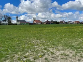 Prodej pozemku pro bydlení, Krmelín, 2760 m2
