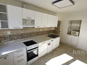 Pronájem bytu 2+1, Písek, Na Stínadlech, 58 m2