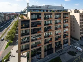 Pronájem kanceláře, Praha - Karlín, Rohanské nábřeží, 877 m2