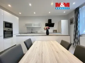 Pronájem bytu 3+kk, Praha - Střešovice, U střešovických hřišť, 95 m2