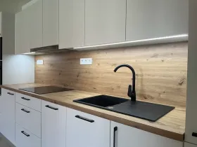 Prodej bytu 3+kk, Bystřice nad Pernštejnem, Masarykovo náměstí, 82 m2