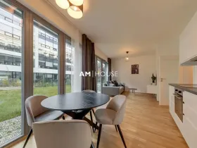 Pronájem bytu 2+kk, Praha - Karlín, Rohanské nábřeží, 61 m2