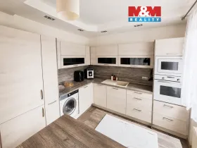 Prodej bytu 4+1, Ostrava - Poruba, Oty Synka, 80 m2