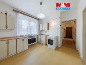 Prodej bytu 2+1, Mariánské Lázně - Úšovice, Kubelíkova, 70 m2