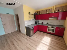 Pronájem bytu 2+1, Slavkov u Brna, 53 m2