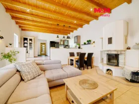 Prodej rodinného domu, Valy, Na Stráni, 238 m2
