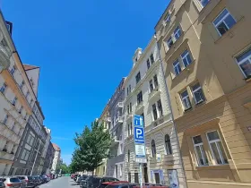 Prodej bytu 3+kk, Praha - Bubeneč, Jana Zajíce, 63 m2