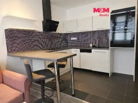Pronájem bytu 2+kk, Hradec Králové - Nový Hradec Králové, Durychova, 47 m2