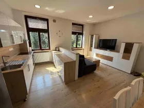 Pronájem bytu 2+kk, Jihlava, Benešova, 51 m2