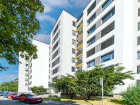 Prodej bytu 3+1, Praha - Hloubětín, Kukelská, 75 m2