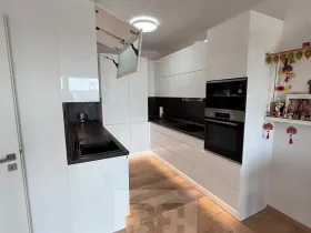Pronájem bytu 3+kk, Praha - Michle, U plynárny, 79 m2
