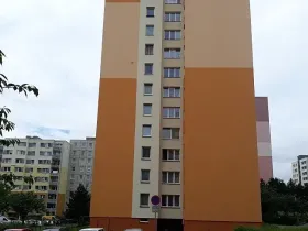 Pronájem bytu 2+kk, Tábor, nám. Přátelství, 40 m2