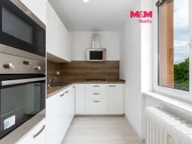Prodej bytu 2+1, Ostrava - Mariánské Hory, Korunní, 58 m2