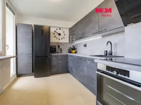 Prodej bytu 4+1, Kladno - Kročehlavy, Estonská, 78 m2