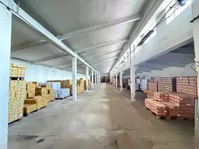 Pronájem skladu, Jenštejn, 500 m2