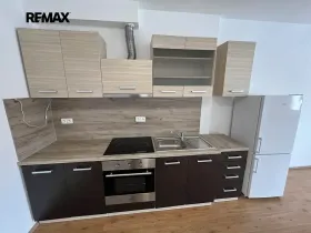 Pronájem bytu 1+kk, Lavičky, 39 m2