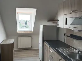 Pronájem bytu 2+1, Olomouc, Tvrdíkova, 48 m2