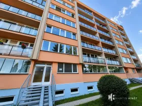 Pronájem bytu 3+1, Praha - Horní Počernice, Komárovská, 63 m2