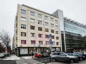 Pronájem kanceláře, Praha - Karlín, Thámova, 154 m2