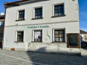 Pronájem obchodního prostoru, Mohelnice, Kostelní nám., 80 m2