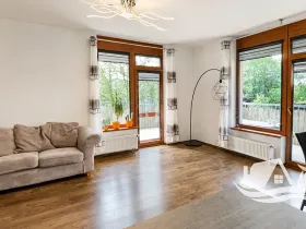Pronájem bytu 3+kk, Praha - Smíchov, Na Císařce, 101 m2